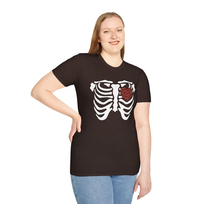 Yarn lover’s Skeleton Heart Unisex T-Shirt | Gift for Couples, Fun Graphic Tee, Romantic Apparel, Halloween Shirt, Love Theme